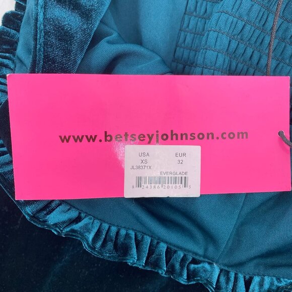 Betsey Johnson Green Velvet Midi Dress | Sleeveless Sweetheart Style - Picture 3 of 9